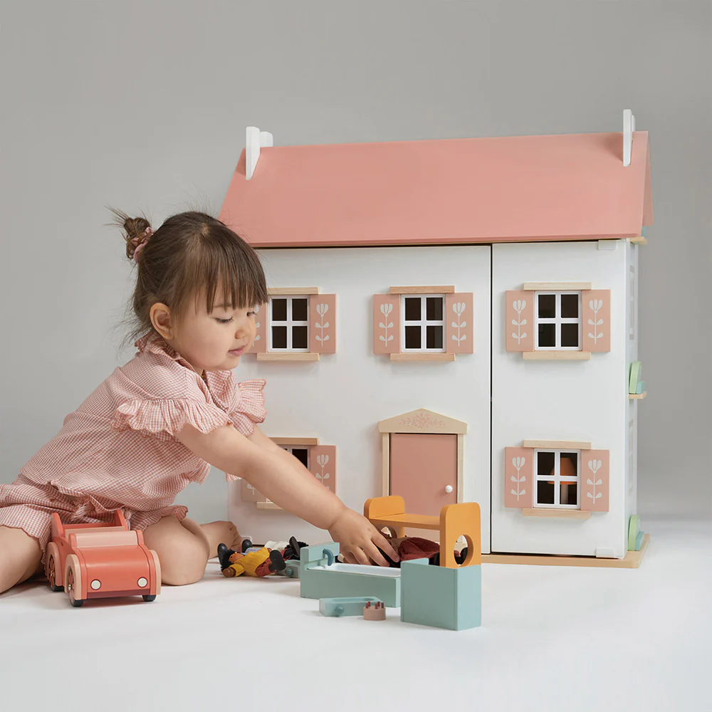 Clover Dollhouse - Image 3