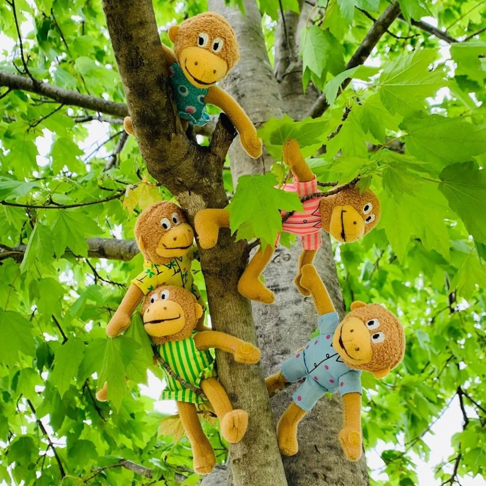 Five Little Monkeys Finger Puppet Playset - Image 2