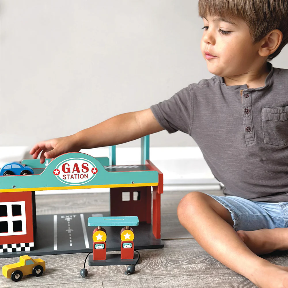 Gas Station Playset - Image 2