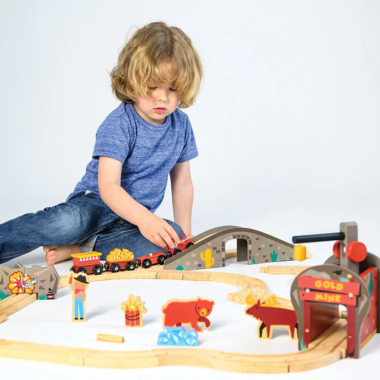 Gold Mine Train Set - Image 2