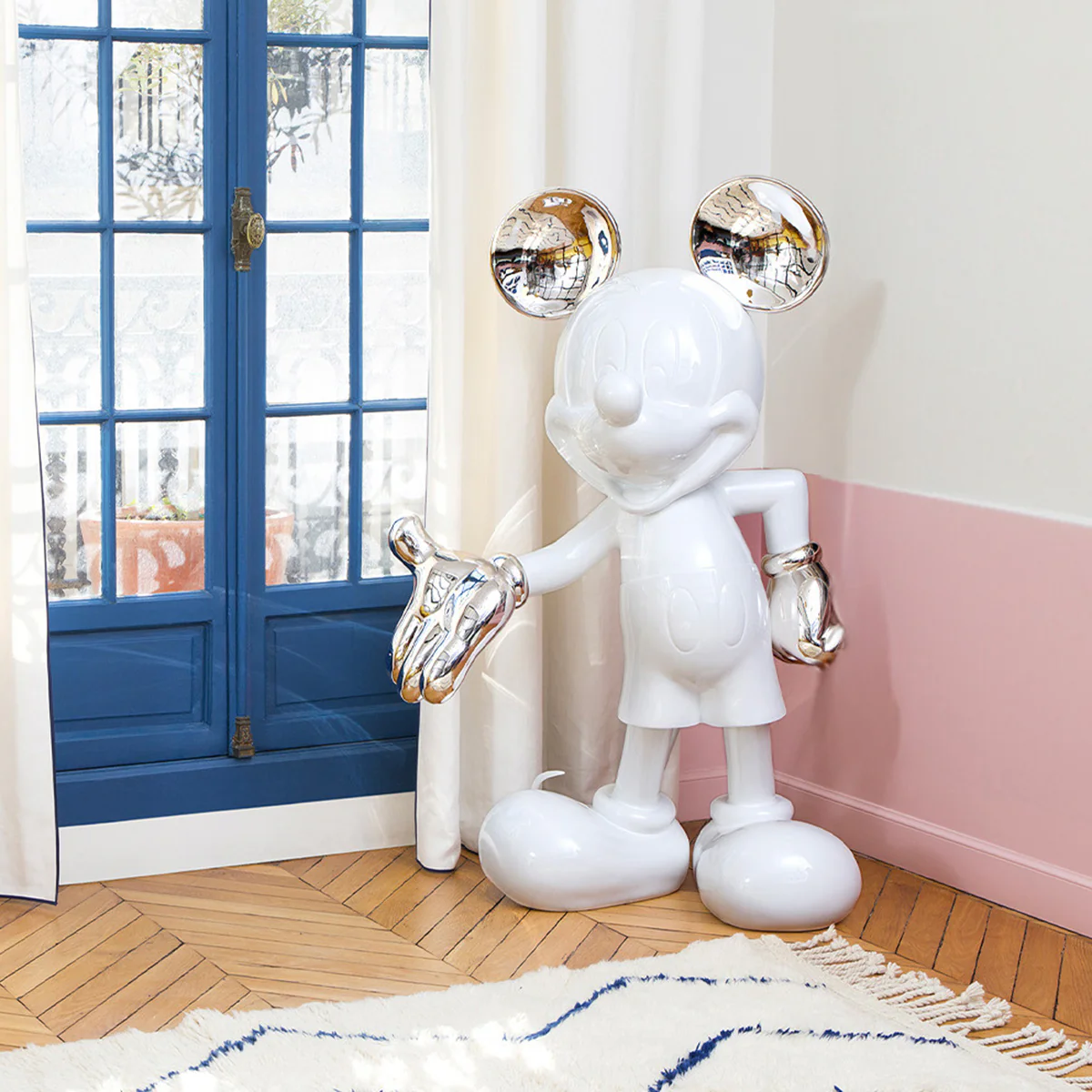 Mickey Mouse Figure White & Silver - 55" - Image 2