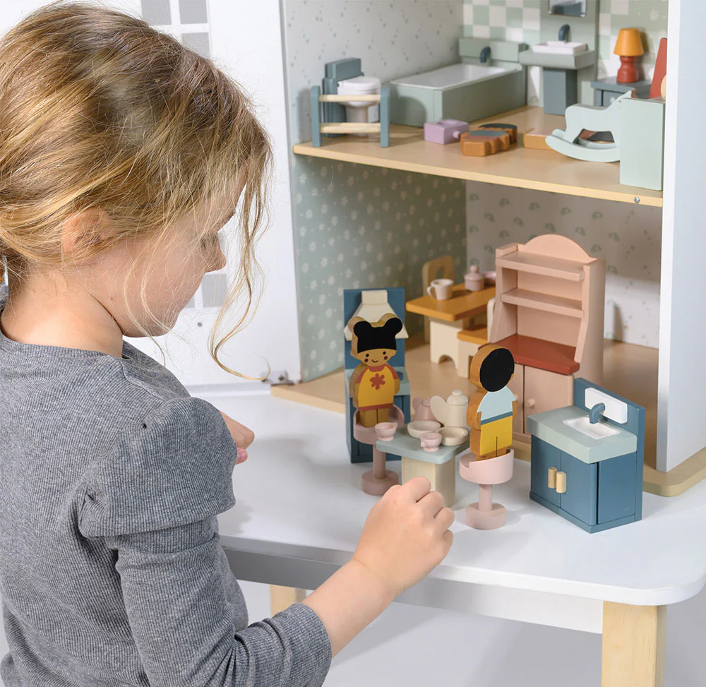 Willow Dollhouse - Image 2